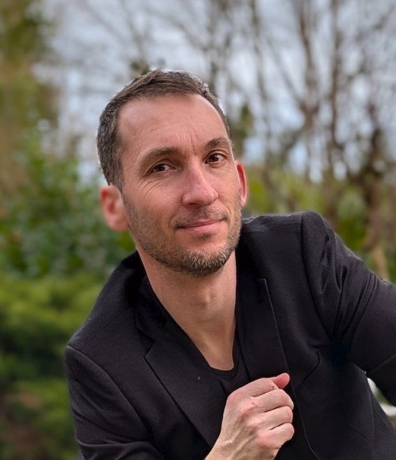 Portrait of Damien, founder of Ten Forty-Five Studio